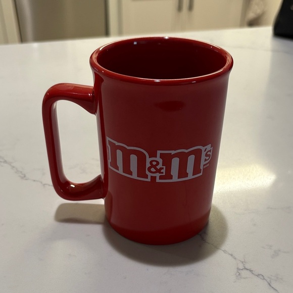 M&M'S Red Character Mug - Picture 2 of 4